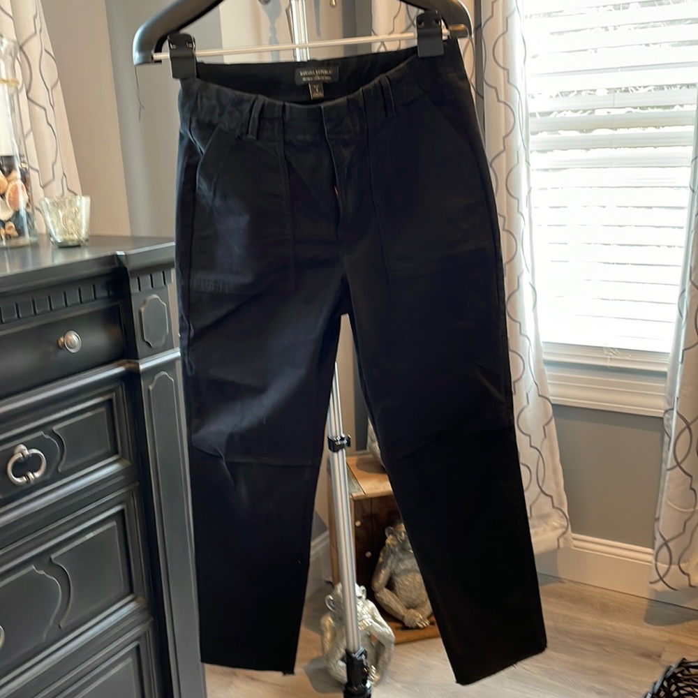 Banana republic girlfriend authentic chino black 4 petite never wore